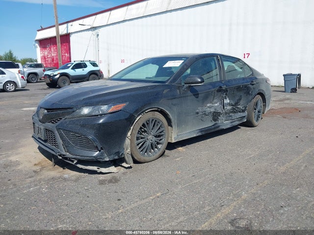 Продажа на аукционе авто 2022 Toyota Camry Se Nightshade Edition, vin: 4T1G11AK7NU029847, номер лота: 45780206