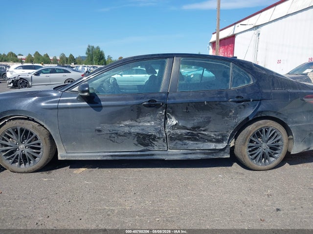 Продажа на аукционе авто 2022 Toyota Camry Se Nightshade Edition, vin: 4T1G11AK7NU029847, номер лота: 45780206