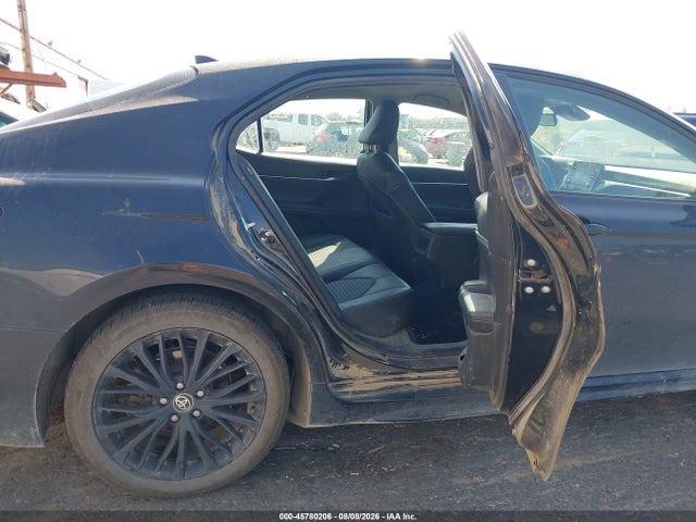 Продажа на аукционе авто 2022 Toyota Camry Se Nightshade Edition, vin: 4T1G11AK7NU029847, номер лота: 45780206