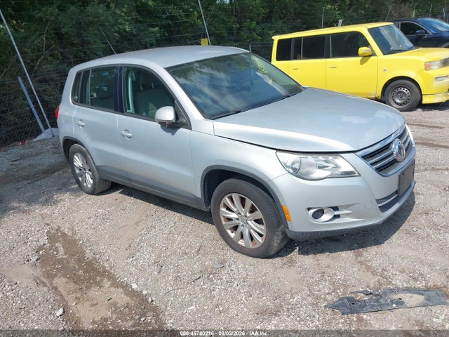 Aukcja sprzedaży 2010 Volkswagen Tiguan S, vin: WVGAV7AX6AW525827, numer aukcji: 45780216