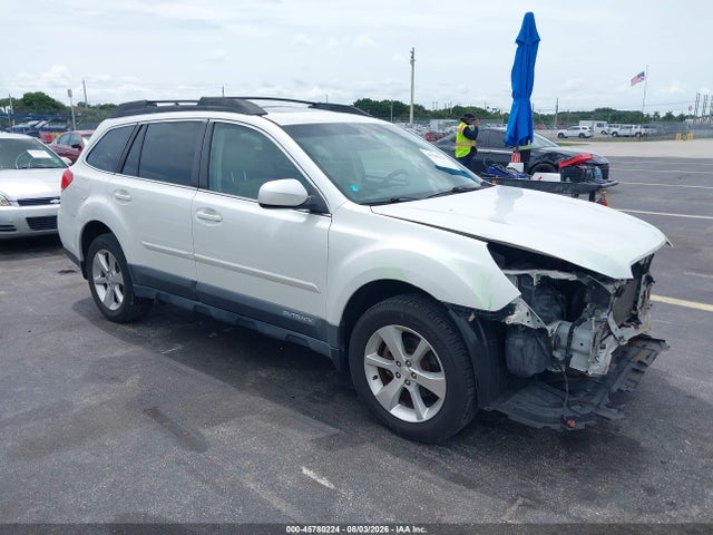 Продаж на аукціоні авто 2014 Subaru Outback 2.5i Limited, vin: 4S4BRCLC0E3208838, номер лоту: 45780224