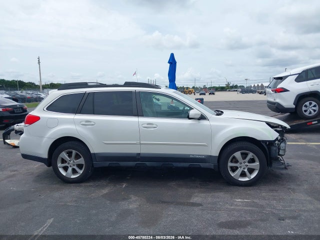 Продаж на аукціоні авто 2014 Subaru Outback 2.5i Limited, vin: 4S4BRCLC0E3208838, номер лоту: 45780224
