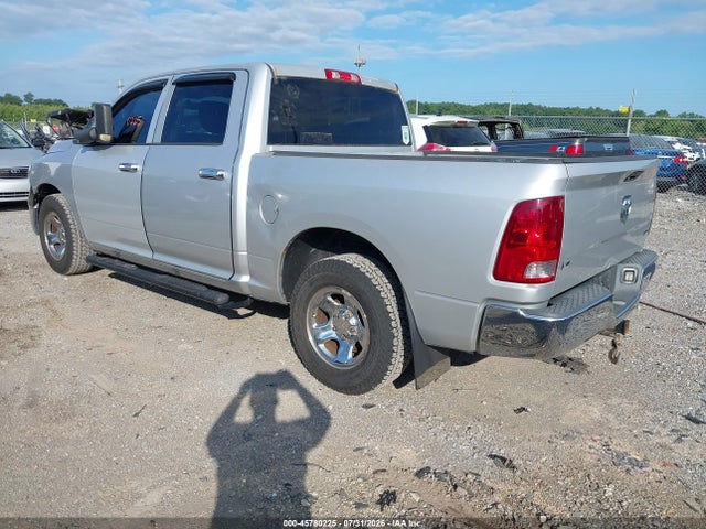 45780225 :رقم المزاد ، 1D7RB1CP2BS541970 vin ، 2011 Ram Ram 1500 St مزاد بيع