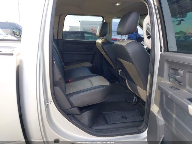 45780225 :رقم المزاد ، 1D7RB1CP2BS541970 vin ، 2011 Ram Ram 1500 St مزاد بيع