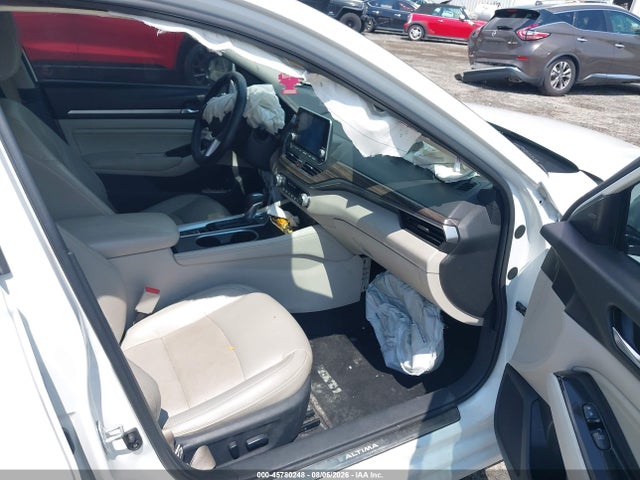 1N4BL4FW5MN338348 Nissan Altima Platinum Intelligent Awd