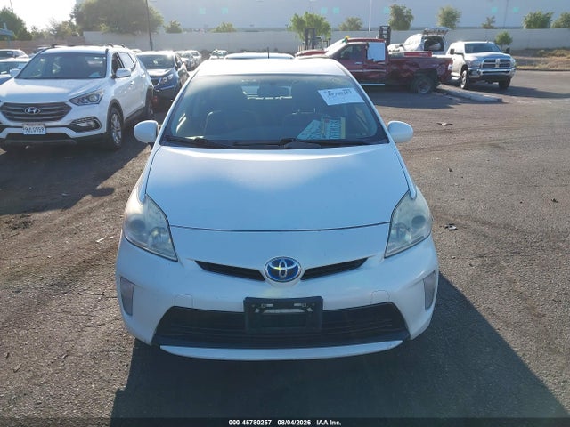 Toyota Prius Two 2014 JTDKN3DU3E0390169 Image 13