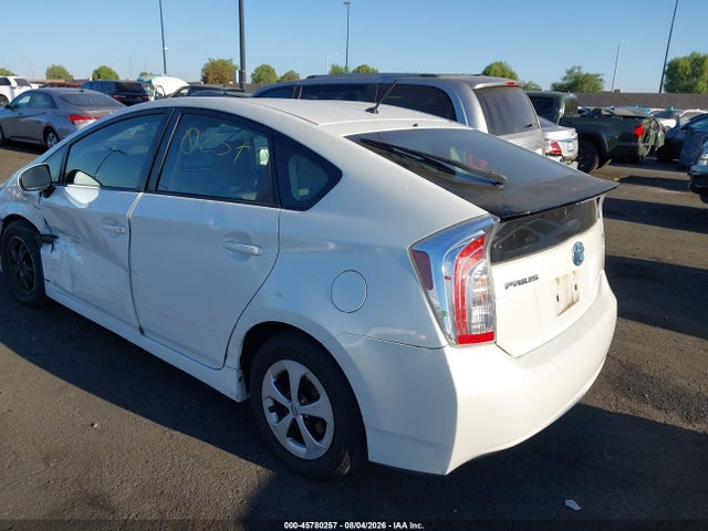 Toyota Prius Two 2014 JTDKN3DU3E0390169 Image 3