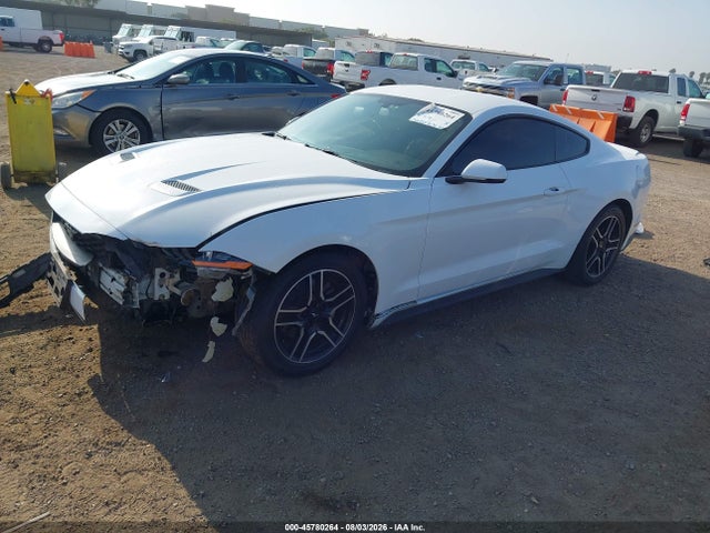 Ford Mustang Ecoboost 2018 1FA6P8TH8J5125067 Image 2