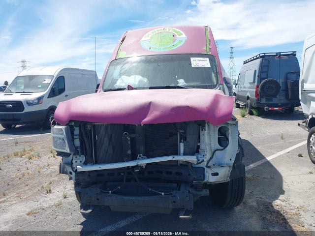 1N6AF0LY6EN108215 Nissan Nv Cargo Nv2500 Hd Sv V8