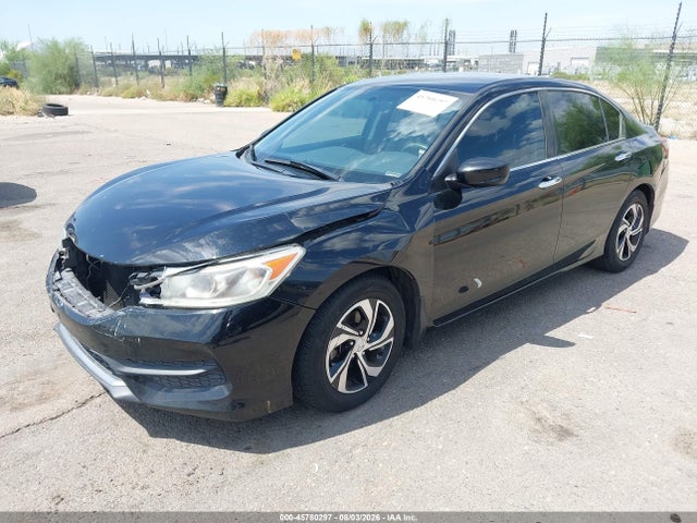 45780297 :رقم المزاد ، 1HGCR2F3XHA170888 vin ، 2017 Honda Accord Lx مزاد بيع