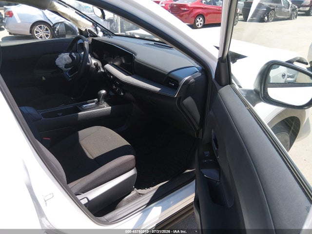 Nissan KICKS S 2026 3N8AP6BE5TL356094 Image 5