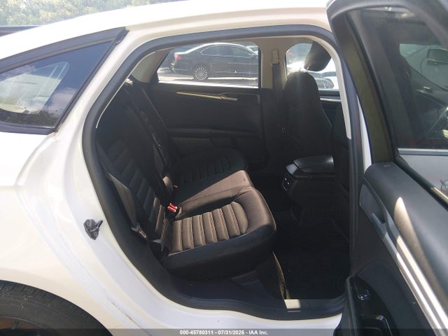 45780311 :رقم المزاد ، 3FA6P0HR6DR361074 vin ، 2013 Ford Fusion Se مزاد بيع