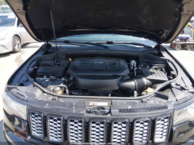 Продаж на аукціоні авто 2018 Jeep Grand Cherokee Altitude 4x4, vin: 1C4RJFAG6JC431994, номер лоту: 45780315