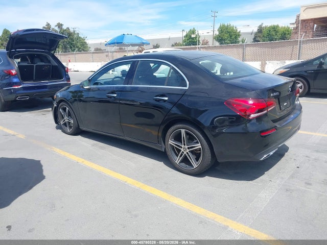 Mercedes-Benz A 220 2022 W1K3G4EB2NJ336492 Image 3