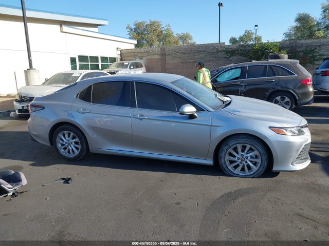 Toyota CAMRY LE 2024 4T1C11AKXRU882960 Image 13