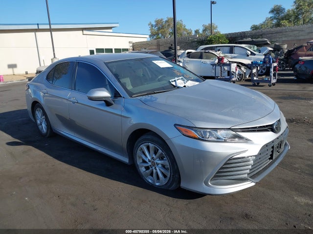 Toyota CAMRY LE 2024 4T1C11AKXRU882960 Image 6