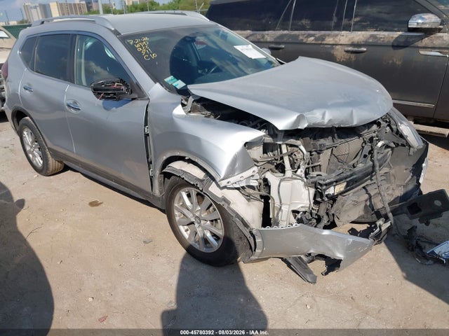 Продаж на аукціоні авто 2020 Nissan Rogue Sv Fwd, vin: KNMAT2MTXLP509519, номер лоту: 45780392