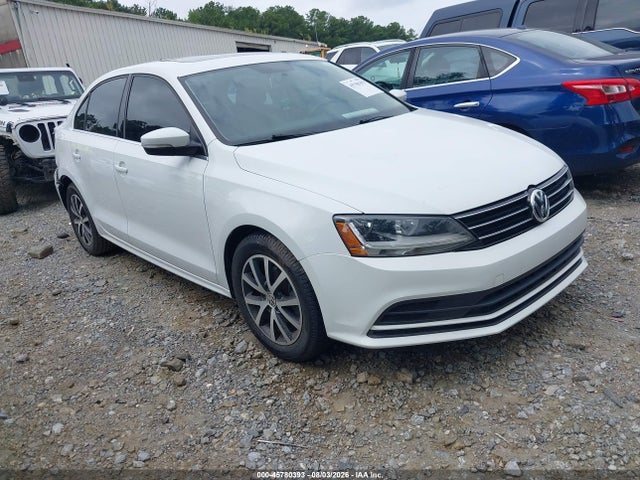 2017 Volkswagen Jetta 1.4t Se მანქანა იყიდება აუქციონზე, vin: 3VWDB7AJ8HM300953, აუქციონის ნომერი: 45780393