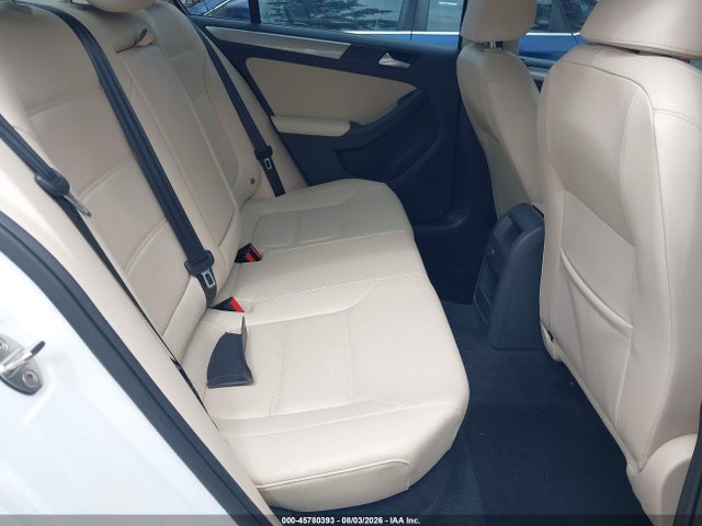 2017 Volkswagen Jetta 1.4t Se მანქანა იყიდება აუქციონზე, vin: 3VWDB7AJ8HM300953, აუქციონის ნომერი: 45780393