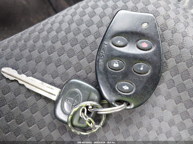 2007 Toyota Yaris მანქანა იყიდება აუქციონზე, vin: JTDBT923X71044975, აუქციონის ნომერი: 45780432