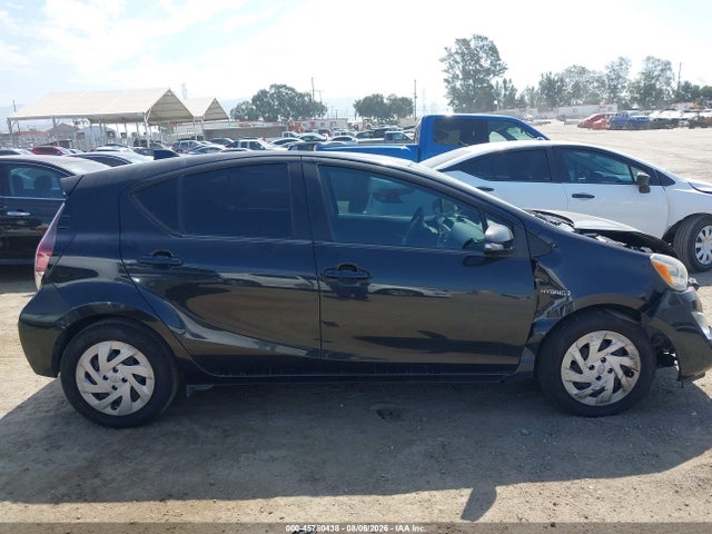 Toyota Prius C Two 2016 JTDKDTB30G1121654 Image 13