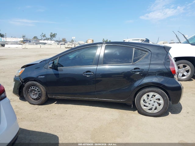 Toyota Prius C Two 2016 JTDKDTB30G1121654 Image 14