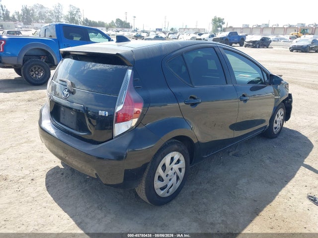 Toyota Prius C Two 2016 JTDKDTB30G1121654 Image 4