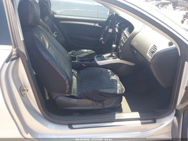 Продаж на аукціоні авто 2010 Audi A5 2.0t Premium, vin: WAULFAFR7AA016664, номер лоту: 45780440