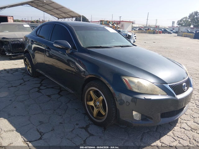 45780444 :رقم المزاد ، JTHCF5C24A2033481 vin ، 2010 Lexus Is 250 مزاد بيع