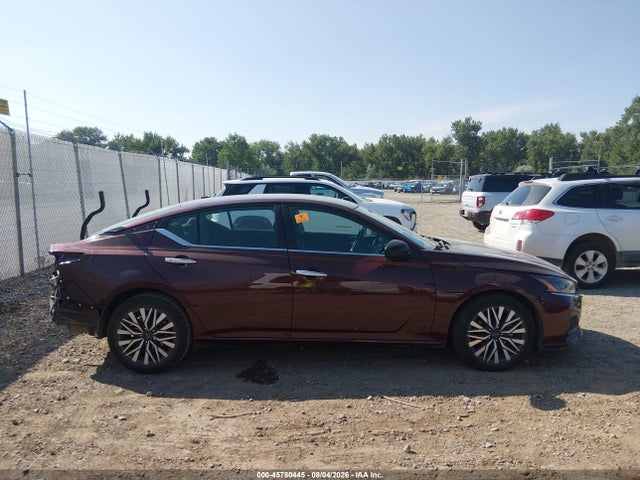 Продажа на аукционе авто 2024 Nissan Altima Sv Fwd, vin: 1N4BL4DVXRN371301, номер лота: 45780445