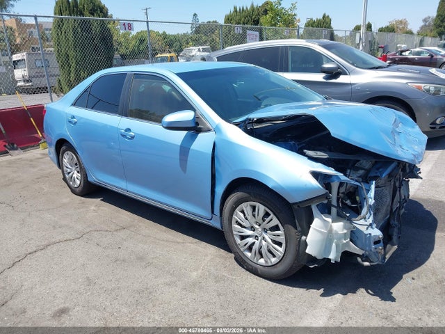 45780465 :رقم المزاد ، 4T4BF1FK8CR193860 vin ، 2012 Toyota Camry Le مزاد بيع
