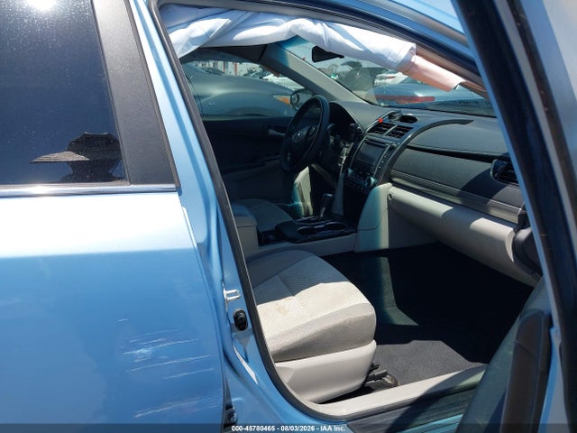 45780465 :رقم المزاد ، 4T4BF1FK8CR193860 vin ، 2012 Toyota Camry Le مزاد بيع