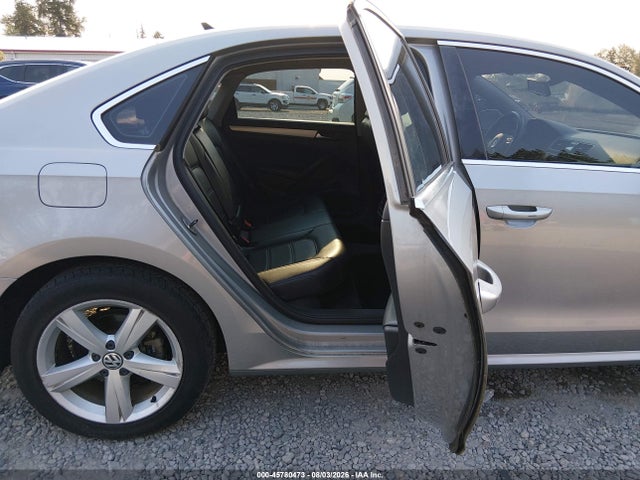 Aukcja sprzedaży 2013 Volkswagen Passat 2.0l Tdi Se, vin: 1VWBN7A30DC148386, numer aukcji: 45780473
