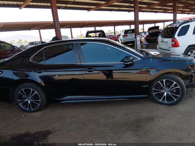 4T1B11HK8KU750433 Toyota CAMRY SE