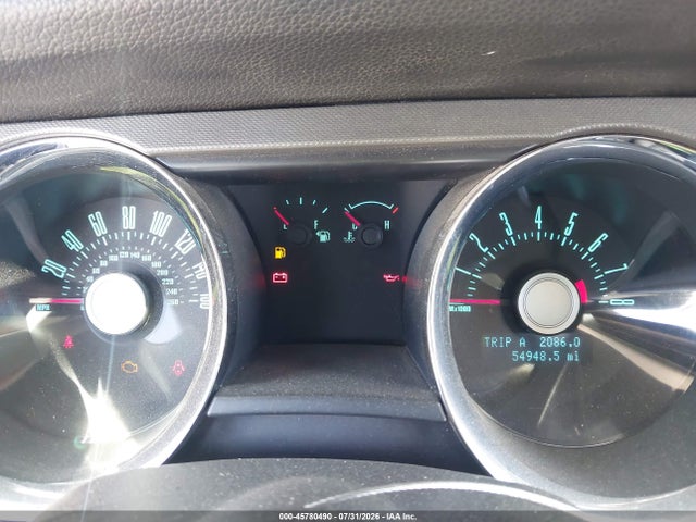 45780490 :رقم المزاد ، 1ZVBP8CF6B5106426 vin ، 2011 Ford Mustang Gt مزاد بيع