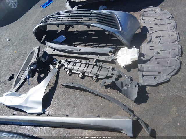 45780505 :رقم المزاد ، 4T1F11AK2MU465208 vin ، 2021 Toyota Camry Xle مزاد بيع