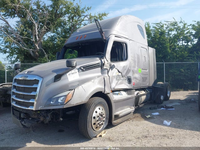 Продажа на аукционе авто 2021 Freightliner New Cascadia 126, vin: 3AKJHHDR5MSMJ7555, номер лота: 45780518