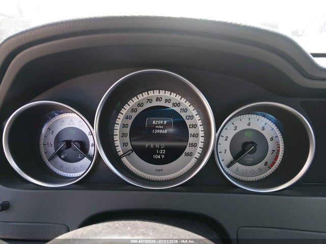 2013 Mercedes-benz C 250 მანქანა იყიდება აუქციონზე, vin: WDDGJ4HB8DG033968, აუქციონის ნომერი: 45780528