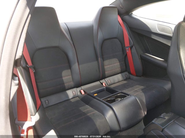 2013 Mercedes-benz C 250 მანქანა იყიდება აუქციონზე, vin: WDDGJ4HB8DG033968, აუქციონის ნომერი: 45780528