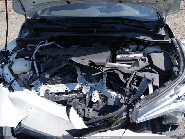 JTNKHMBXXK1015830 Toyota C-HR XLE