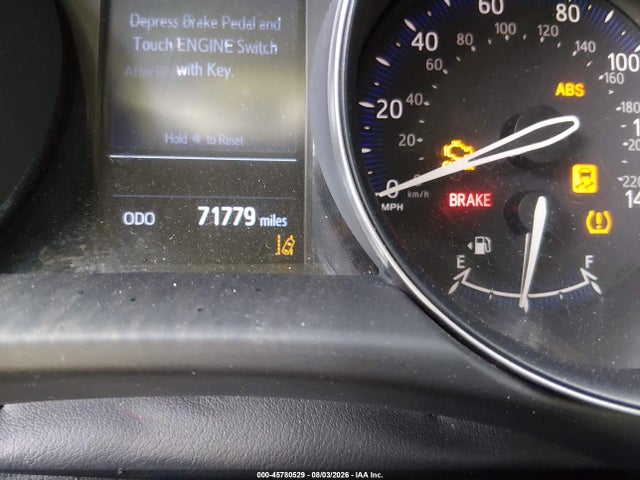 JTNKHMBXXK1015830 Toyota C-HR XLE
