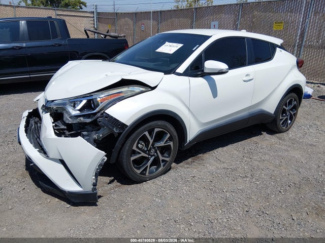 JTNKHMBXXK1015830 Toyota C-HR XLE