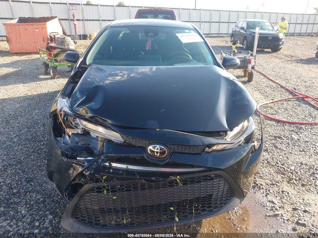 45780564 :رقم المزاد ، 5YFEPMAEXNP366709 vin ، 2022 Toyota Corolla Le مزاد بيع