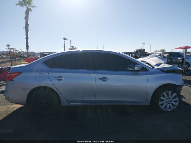 45780568 :رقم المزاد ، 3N1AB7AP7JY305640 vin ، 2018 Nissan Sentra S مزاد بيع