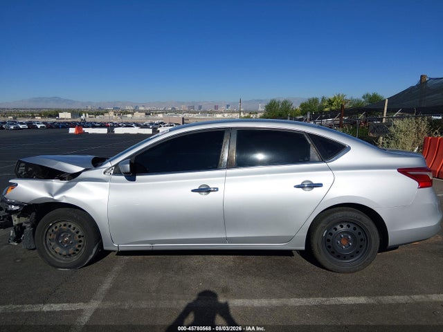45780568 :رقم المزاد ، 3N1AB7AP7JY305640 vin ، 2018 Nissan Sentra S مزاد بيع