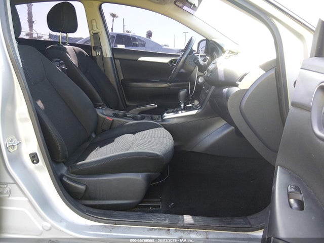 45780568 :رقم المزاد ، 3N1AB7AP7JY305640 vin ، 2018 Nissan Sentra S مزاد بيع