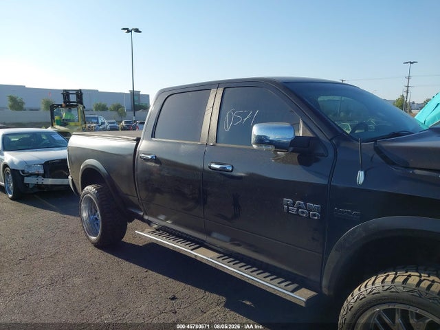 1C6RR7TT1JS157593 RAM 1500 Big Horn 4x4 6&#039;4 Box
