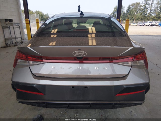Продажа на аукционе авто 2024 Hyundai Elantra Sel, vin: KMHLS4DG7RU646630, номер лота: 45780577
