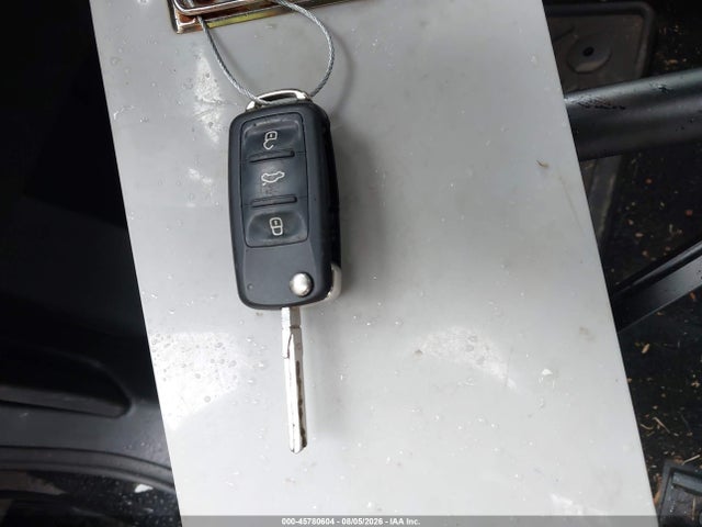 Продажа на аукционе авто 2017 Volkswagen Jetta 1.4t Se, vin: 3VWDB7AJ7HM310941, номер лота: 45780604