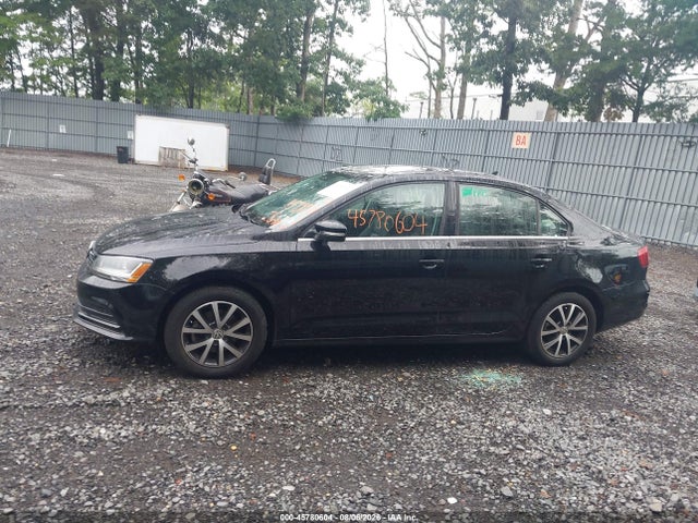 Продажа на аукционе авто 2017 Volkswagen Jetta 1.4t Se, vin: 3VWDB7AJ7HM310941, номер лота: 45780604